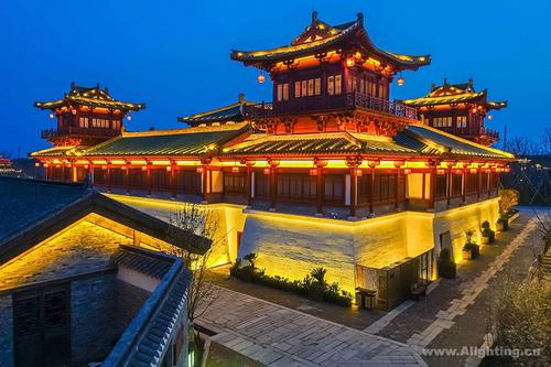 LED燈條調(diào)光應(yīng)用下的驅(qū)動(dòng)電源選擇